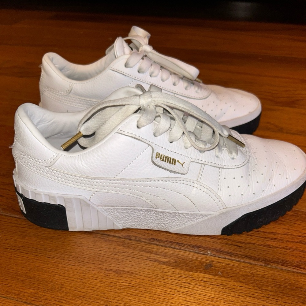 PUMA Cali Sneakers White And Black Size 8.5